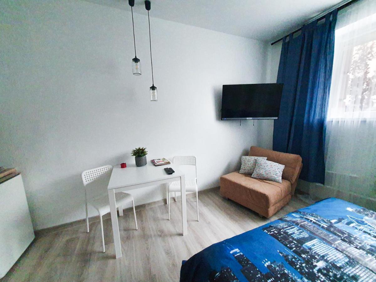 K-Town - City Center Park Studio Kaunas Kültér fotó