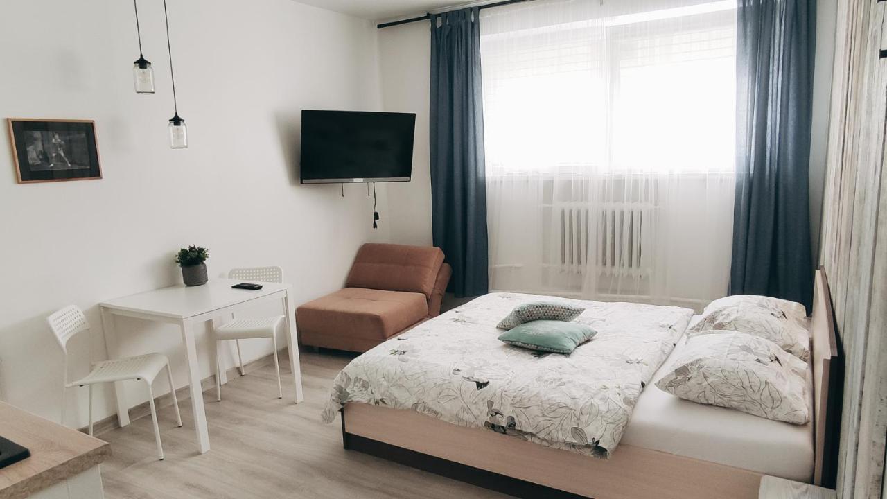 K-Town - City Center Park Studio Kaunas Kültér fotó